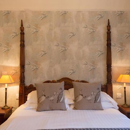 The King'S Head Otel Winchester Oda fotoğraf